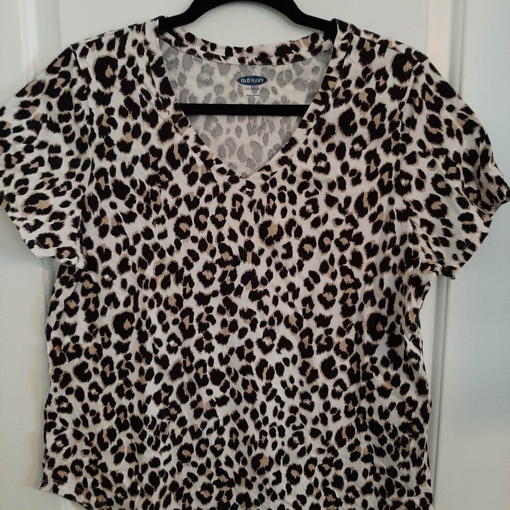 Old Navy cheetah top